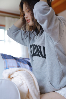 俄罗斯女人Z0Z0极品